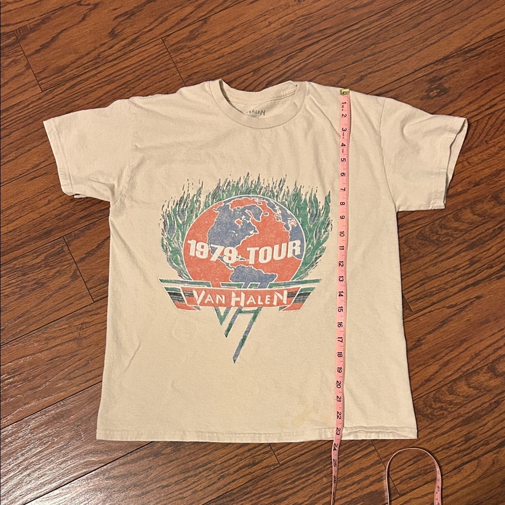 Van Halen 1978 Tour T-Shirt. Made in 2023 - Picture 3 of 7